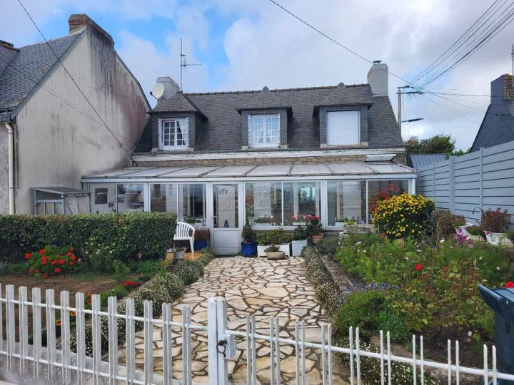 Vue avant rénovation véranda Quimperlé
